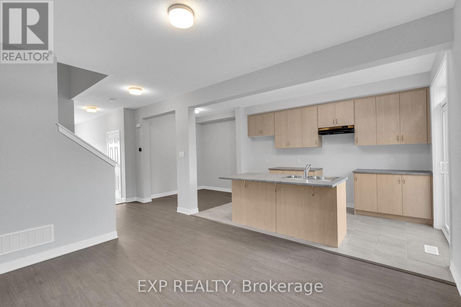 












116 ROBERT PERRY STREET

,
North Grenville,




Ontario
K0G1J0

