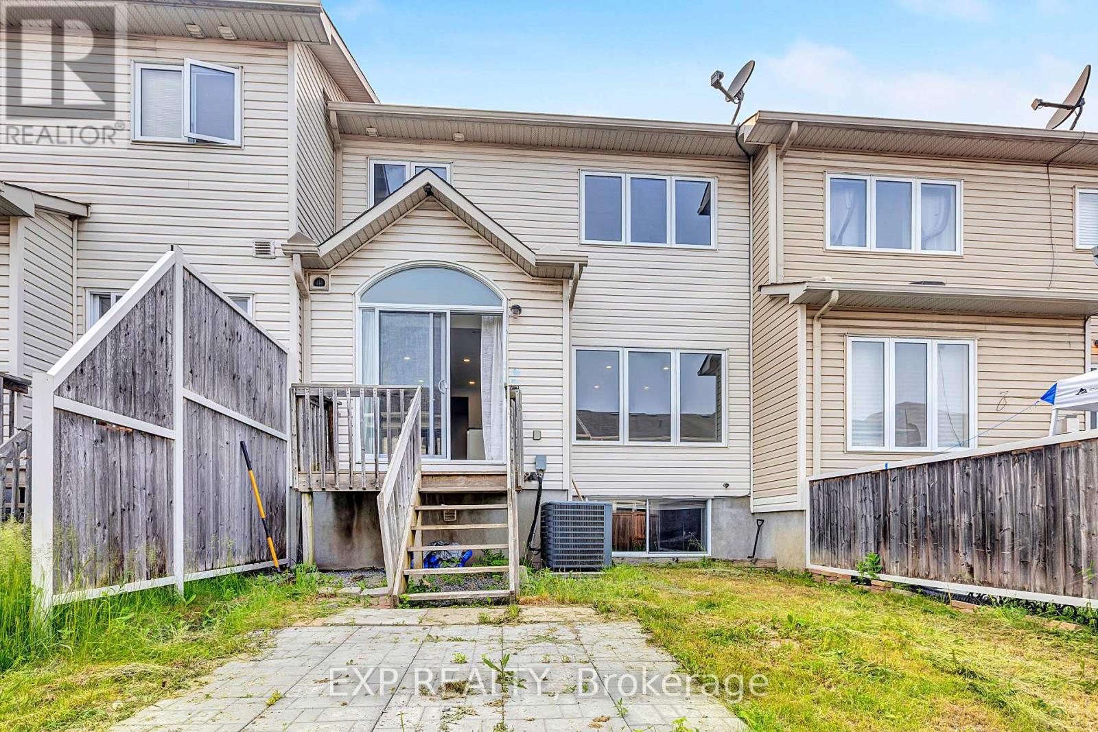 












361 BAKEWELL CRESCENT

,
Ottawa,




Ontario
K2G7E9

