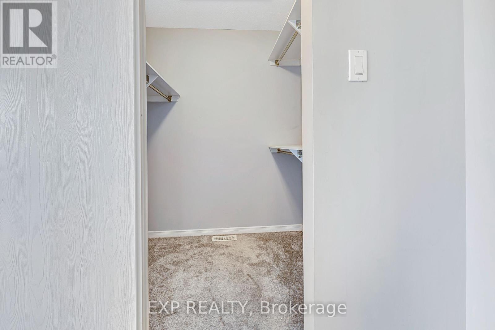 












361 BAKEWELL CRESCENT

,
Ottawa,




Ontario
K2G7E9

