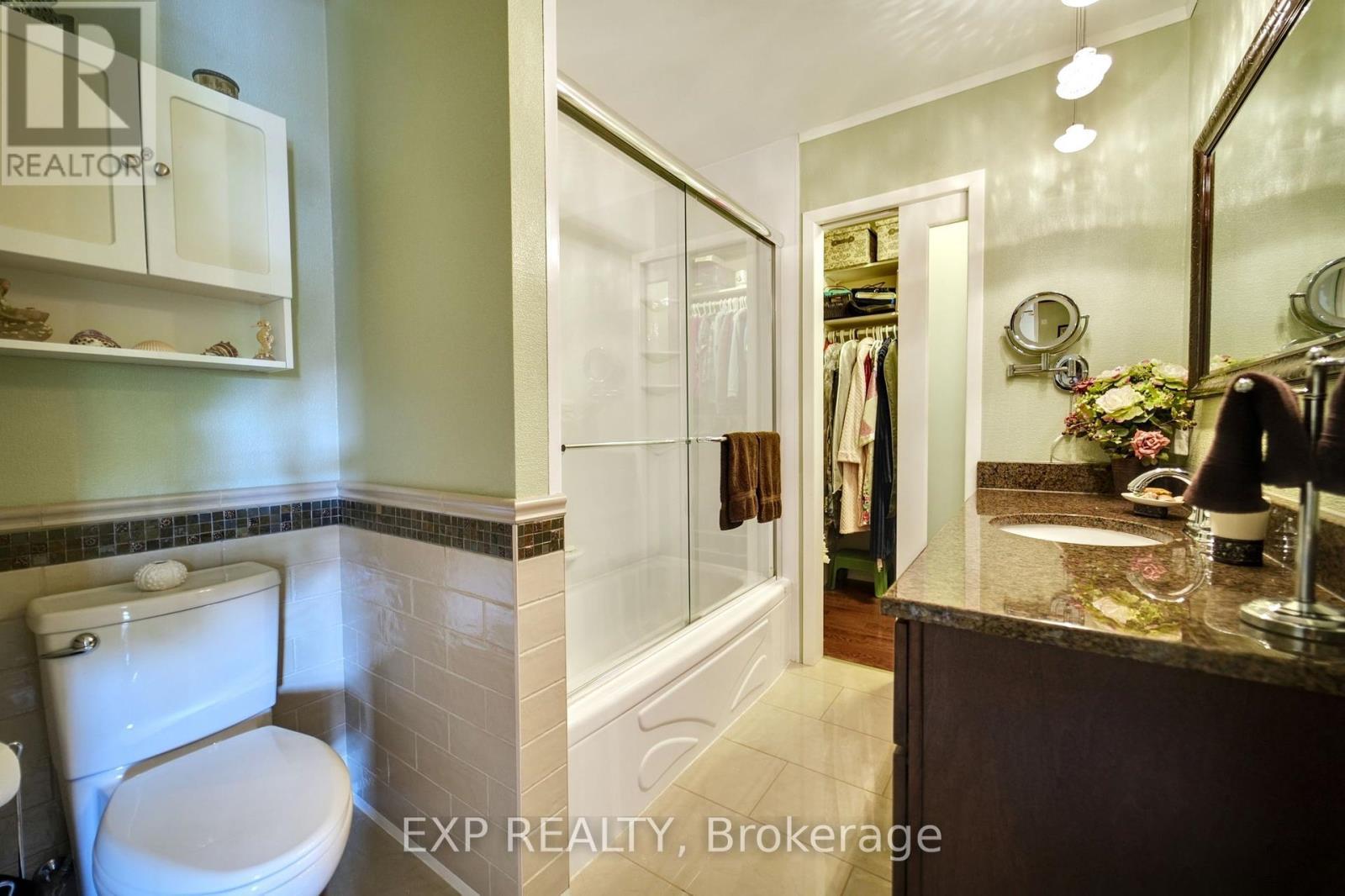 












3459 SOUTHGATE ROAD

,
Ottawa,




Ontario
K1V7Y5

