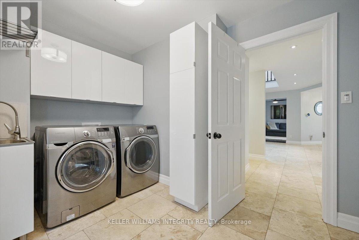 












576 PRINCESS LOUISE DRIVE

,
Ottawa,




Ontario
K4A1Z1

