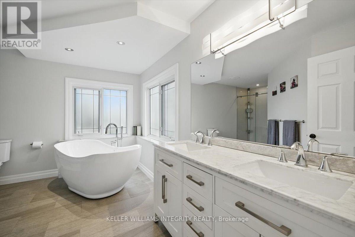 












576 PRINCESS LOUISE DRIVE

,
Ottawa,




Ontario
K4A1Z1

