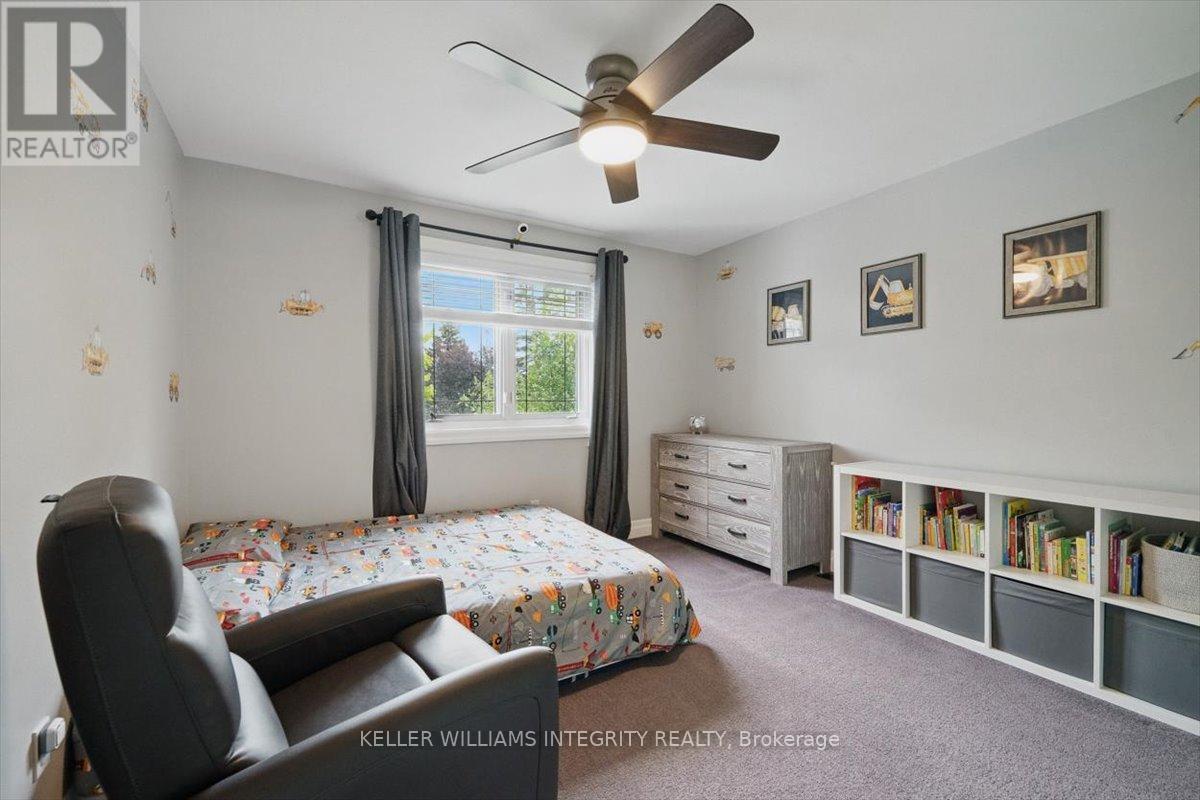 












576 PRINCESS LOUISE DRIVE

,
Ottawa,




Ontario
K4A1Z1

