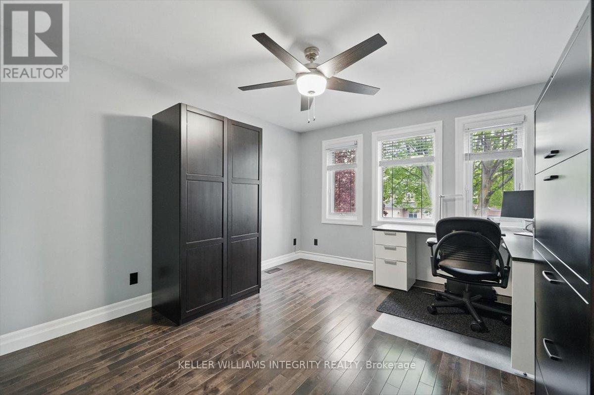












576 PRINCESS LOUISE DRIVE

,
Ottawa,




Ontario
K4A1Z1

