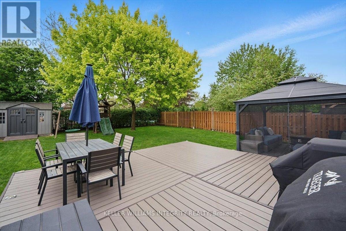 












576 PRINCESS LOUISE DRIVE

,
Ottawa,




Ontario
K4A1Z1

