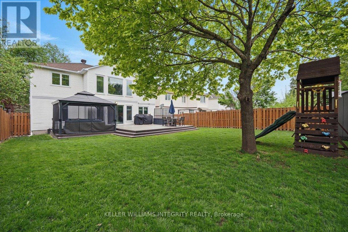 












576 PRINCESS LOUISE DRIVE

,
Ottawa,




Ontario
K4A1Z1

