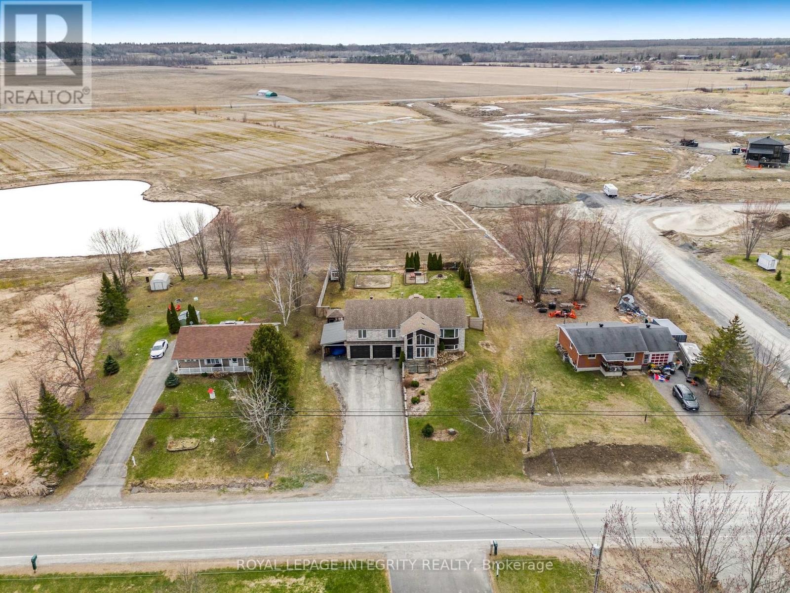












2864 PRINCIPALE STREET

,
Alfred and Plantagenet,




Ontario
K0A3K0


