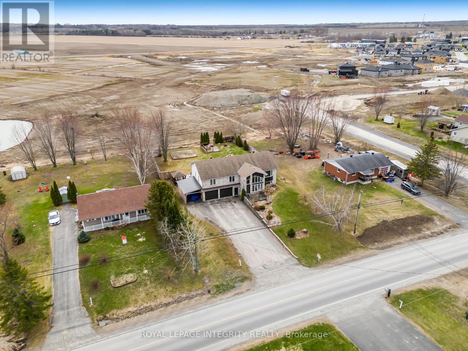 












2864 PRINCIPALE STREET

,
Alfred and Plantagenet,




Ontario
K0A3K0

