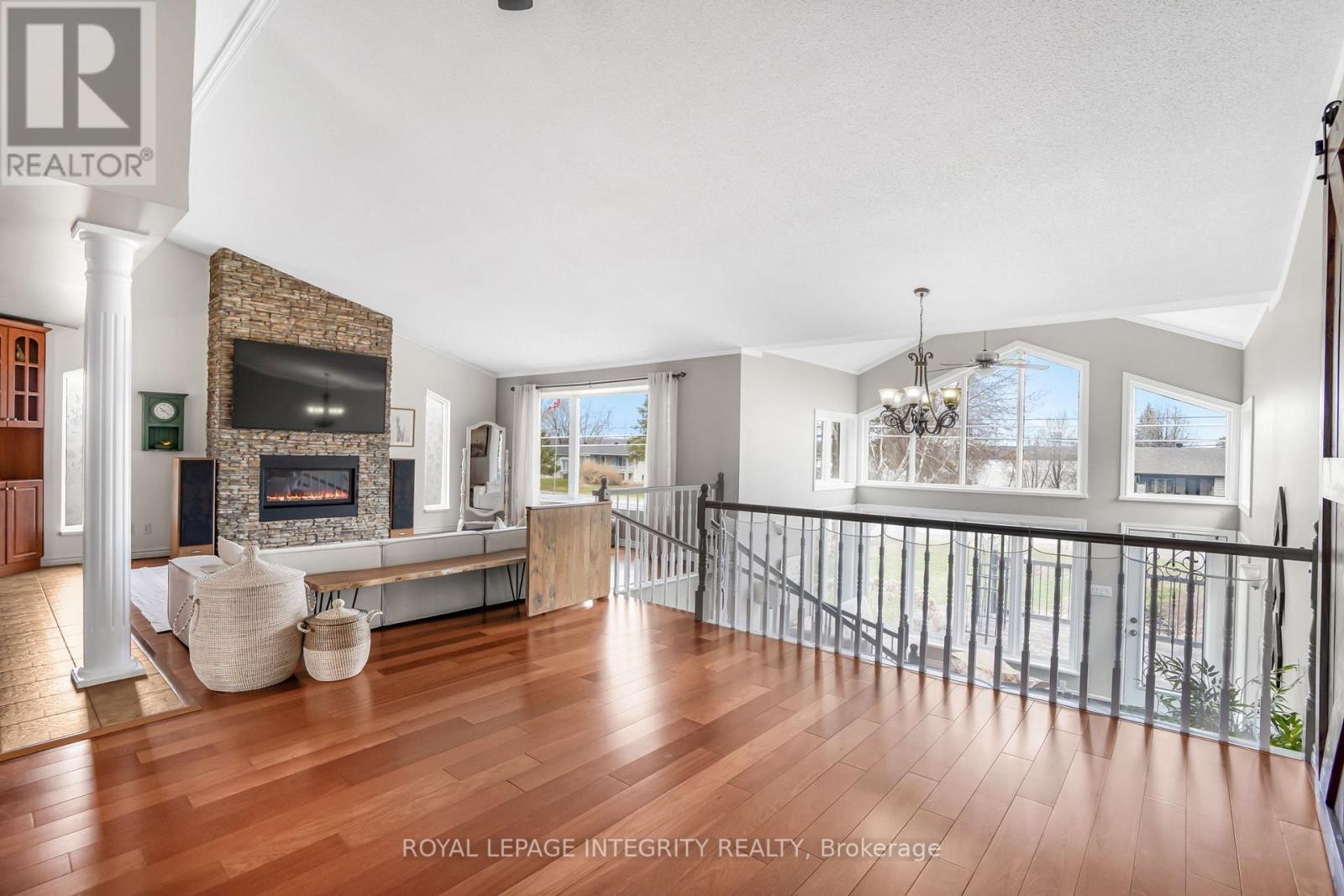 












2864 PRINCIPALE STREET

,
Alfred and Plantagenet,




Ontario
K0A3K0

