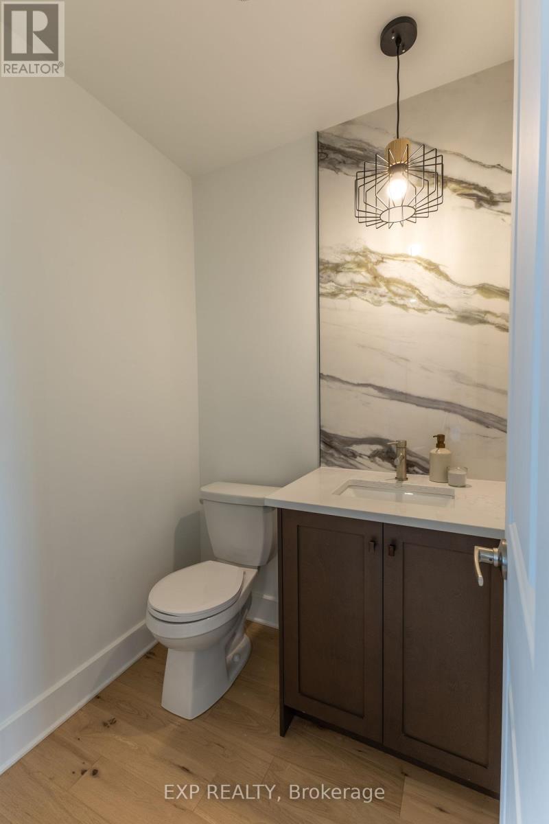 












169 CRAIG DUNCAN TERRACE

,
Ottawa,




Ontario
K2S3C6

