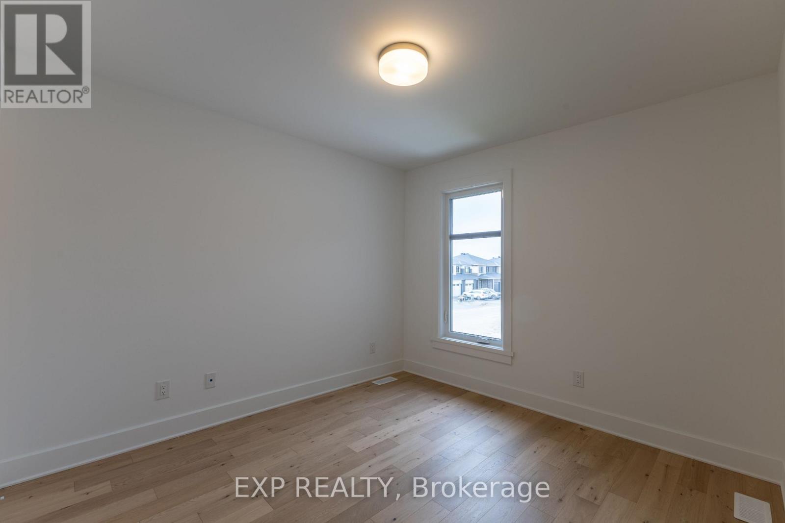 












169 CRAIG DUNCAN TERRACE

,
Ottawa,




Ontario
K2S3C6

