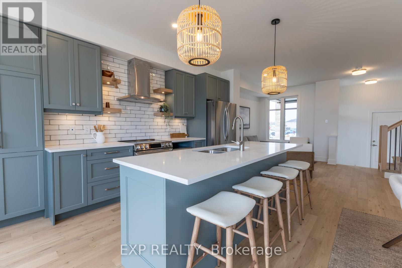












169 CRAIG DUNCAN TERRACE

,
Ottawa,




Ontario
K2S3C6

