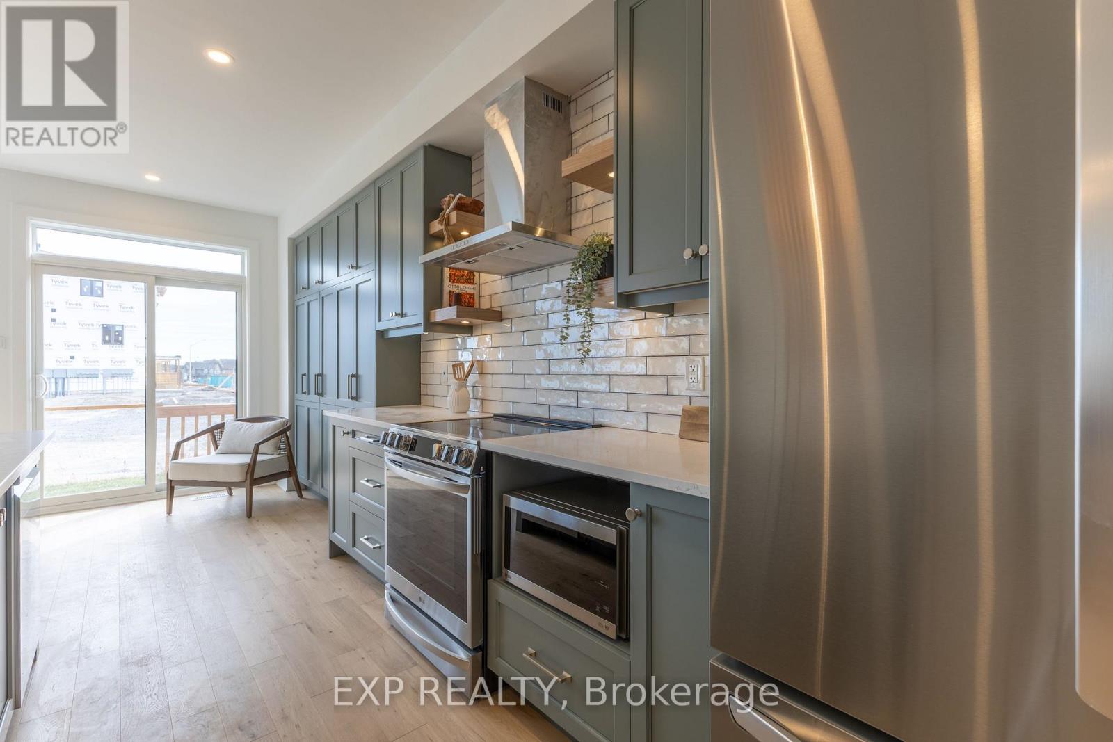 












169 CRAIG DUNCAN TERRACE

,
Ottawa,




Ontario
K2S3C6


