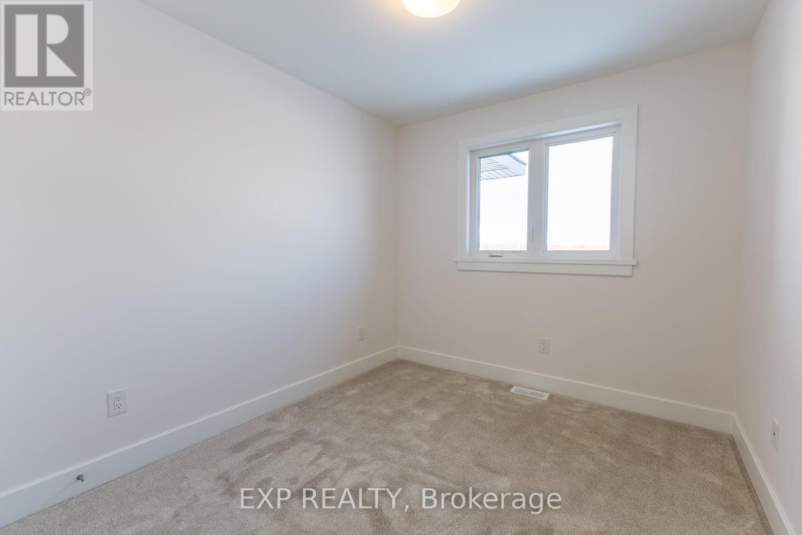 












175 CRAIG DUNCAN TERRACE

,
Ottawa,




Ontario
K2S3C4

