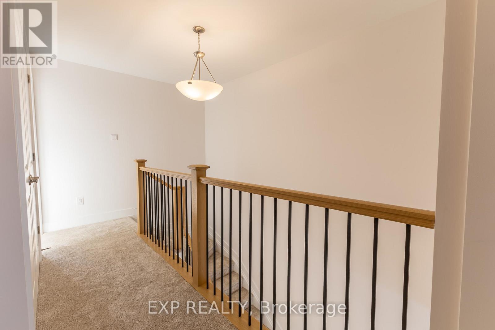












175 CRAIG DUNCAN TERRACE

,
Ottawa,




Ontario
K2S3C4


