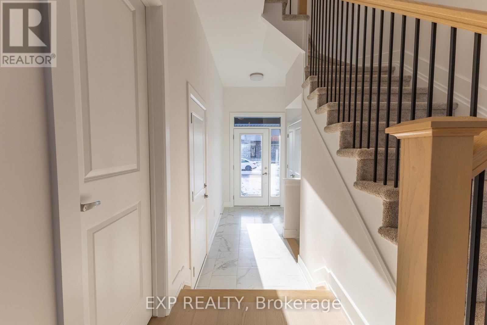 












175 CRAIG DUNCAN TERRACE

,
Ottawa,




Ontario
K2S3C4

