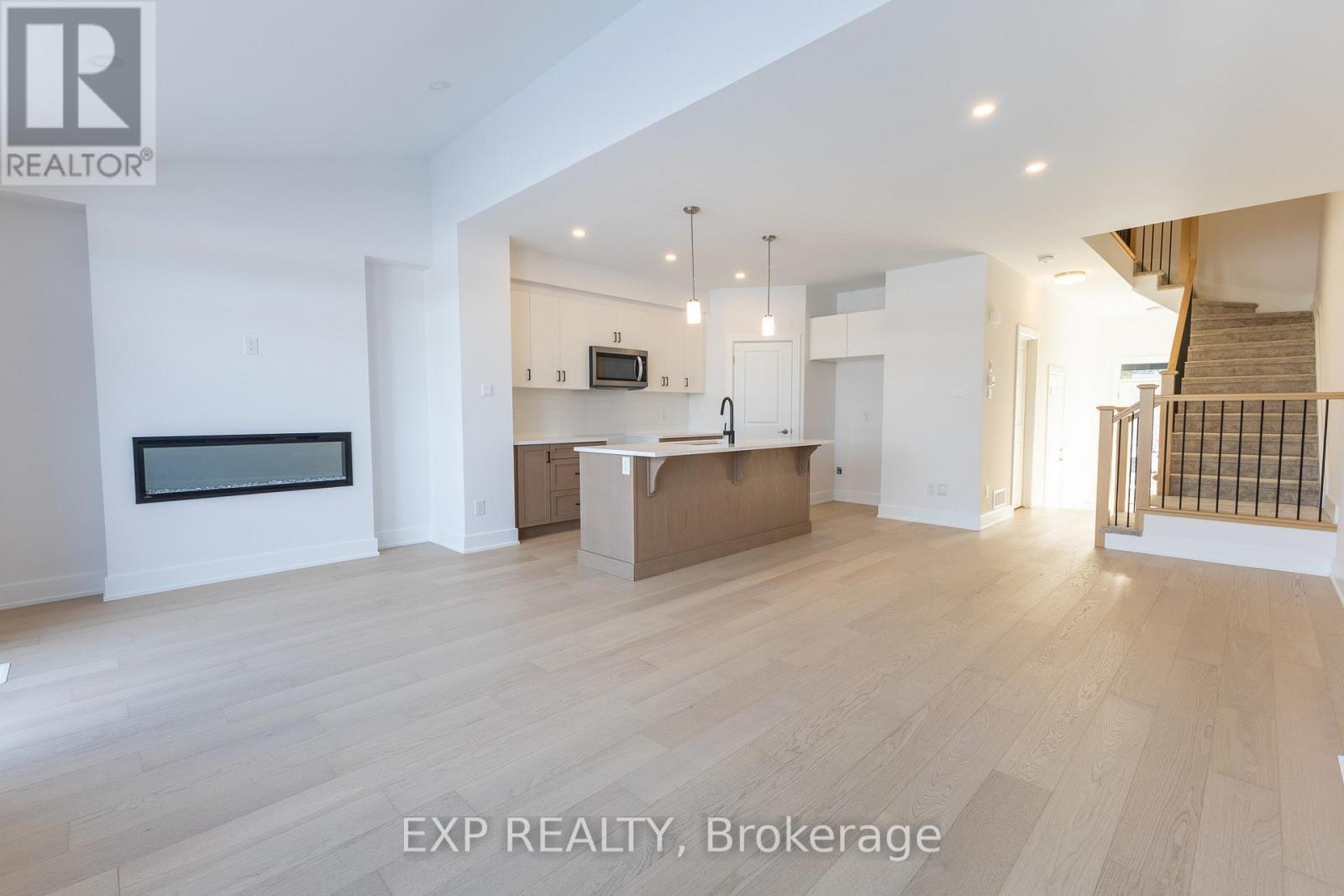 












175 CRAIG DUNCAN TERRACE

,
Ottawa,




Ontario
K2S3C4

