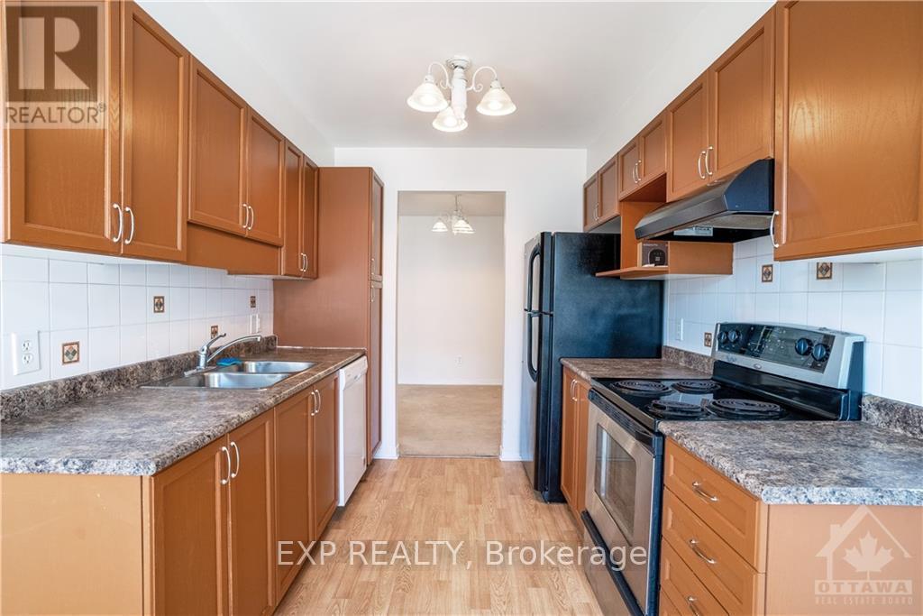 












970 KLONDIKE ROAD S

,
Ottawa,




Ontario
K2K0C5

