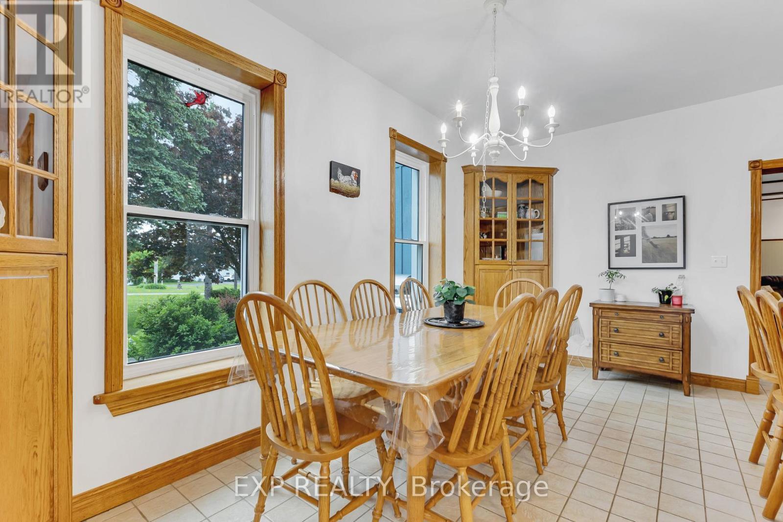 












111 LINE 3

,
Elizabethtown-Kitley,




Ontario
K0E1Y0


