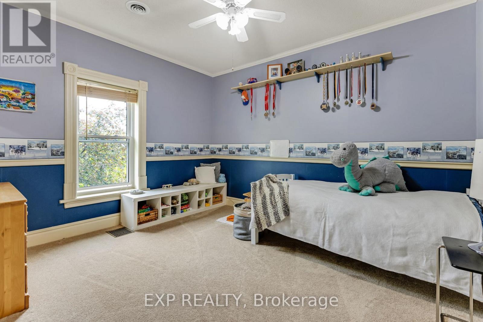 












111 LINE 3

,
Elizabethtown-Kitley,




Ontario
K0E1Y0

