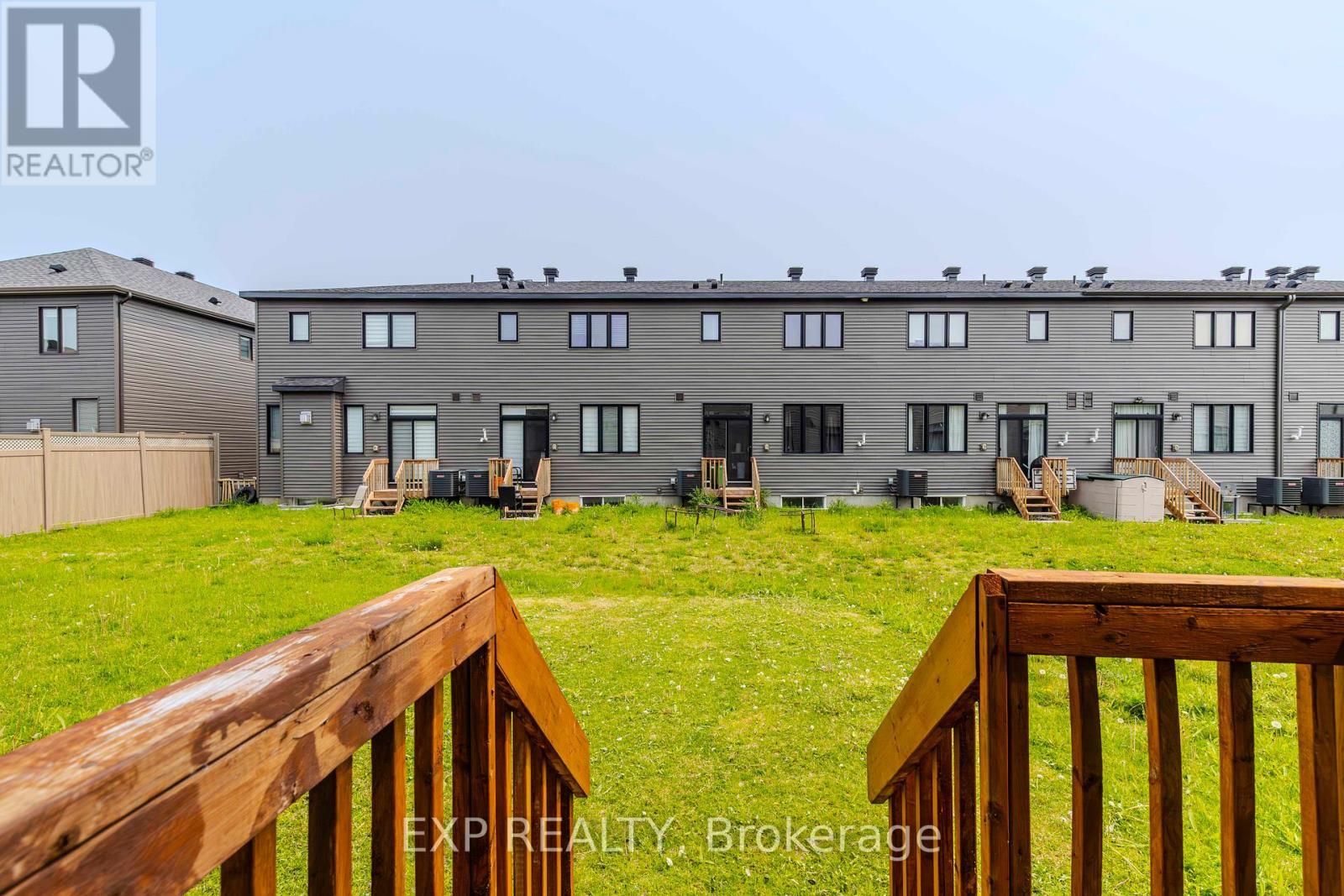 












727 CASHMERE TERRACE

,
Ottawa,




Ontario
K2J6Z6

