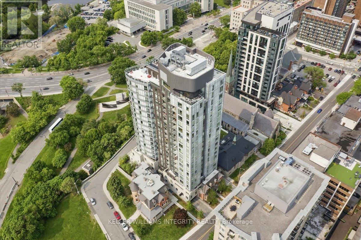 












1101 - 428 SPARKS STREET

,
Ottawa,




Ontario
K1R0B3

