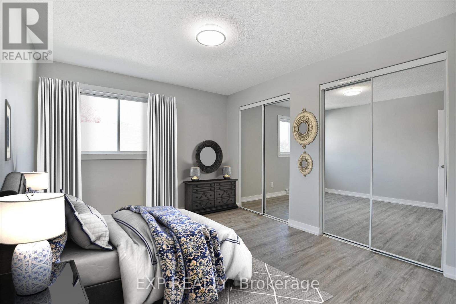 












369 LAFONTAINE AVENUE

,
Ottawa,




Ontario
K1L6X9


