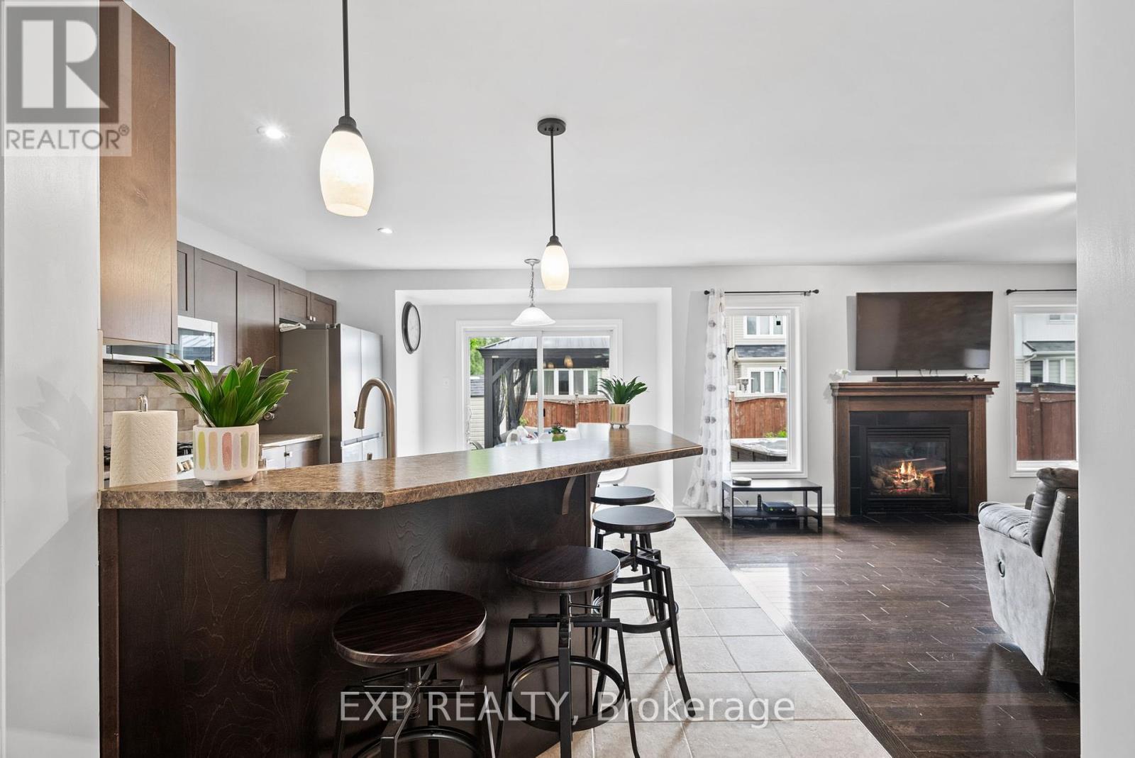 












3473 RIVER RUN AVENUE

,
Ottawa,




Ontario
K2J0R8

