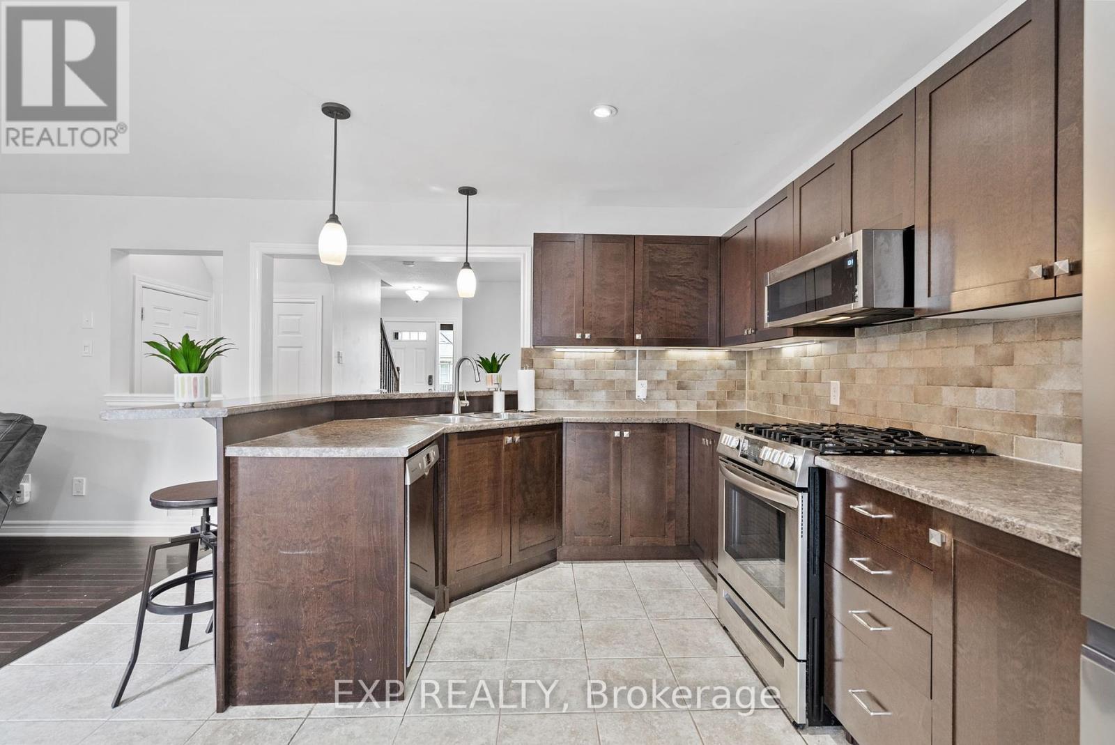 












3473 RIVER RUN AVENUE

,
Ottawa,




Ontario
K2J0R8

