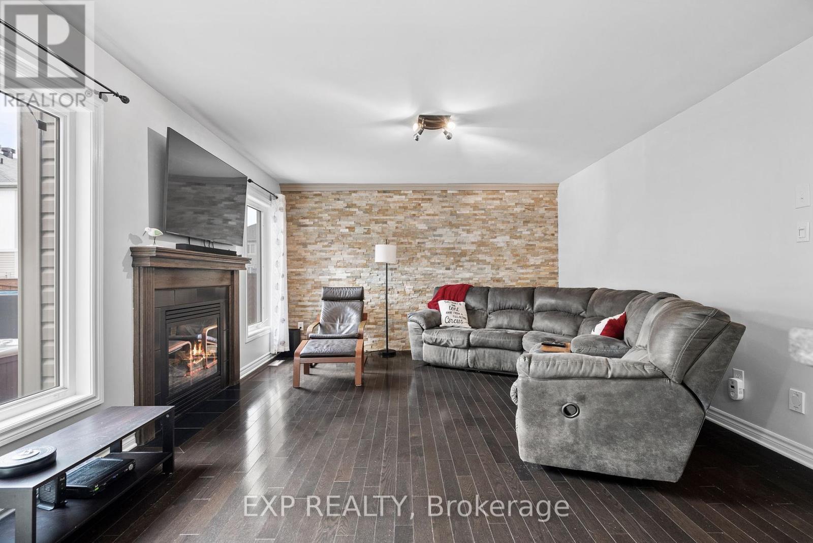 












3473 RIVER RUN AVENUE

,
Ottawa,




Ontario
K2J0R8

