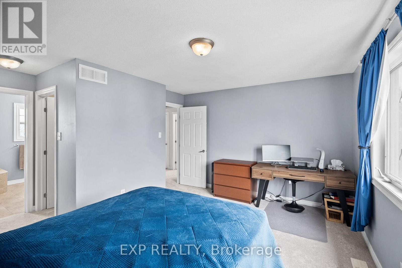 












3473 RIVER RUN AVENUE

,
Ottawa,




Ontario
K2J0R8

