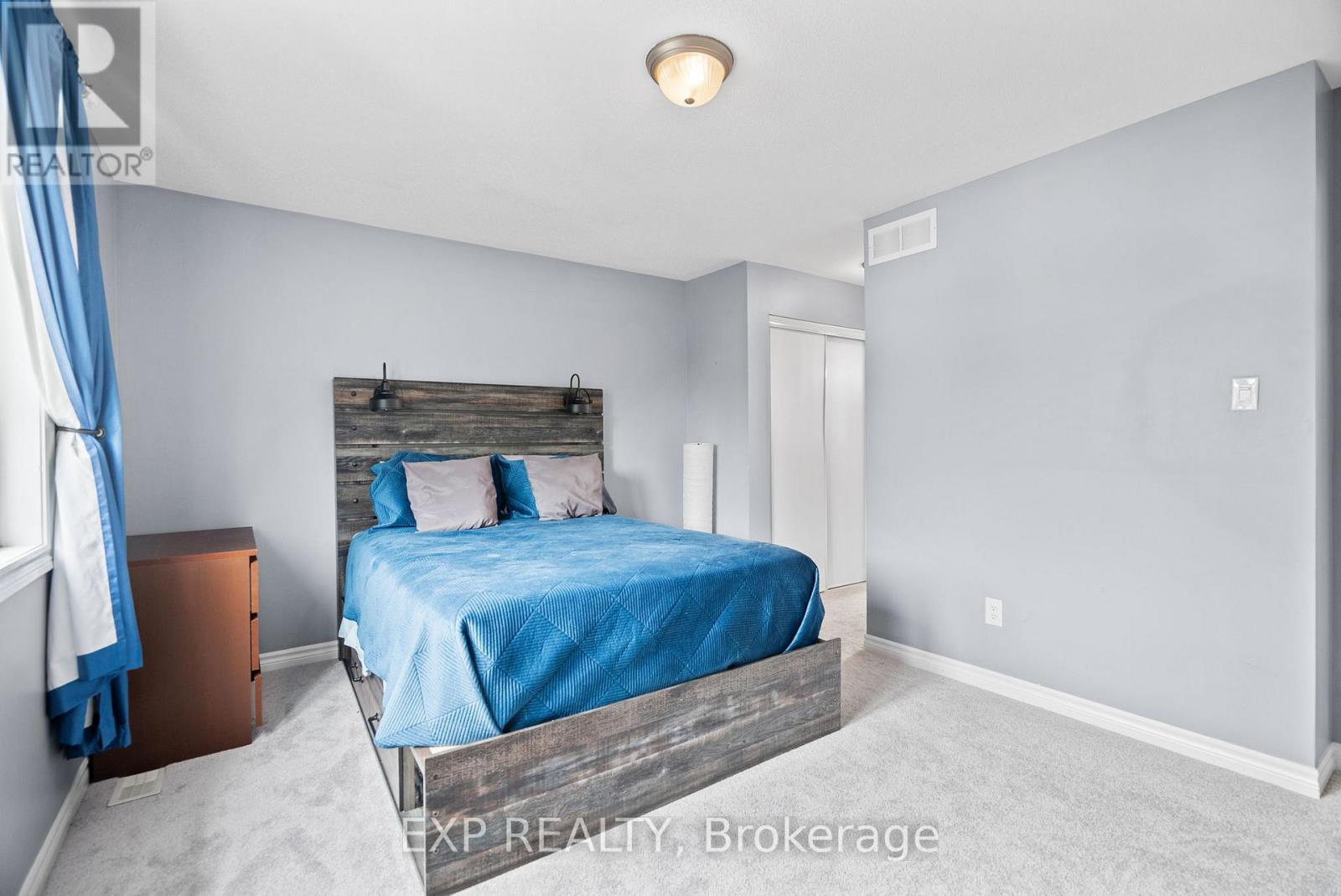 












3473 RIVER RUN AVENUE

,
Ottawa,




Ontario
K2J0R8

