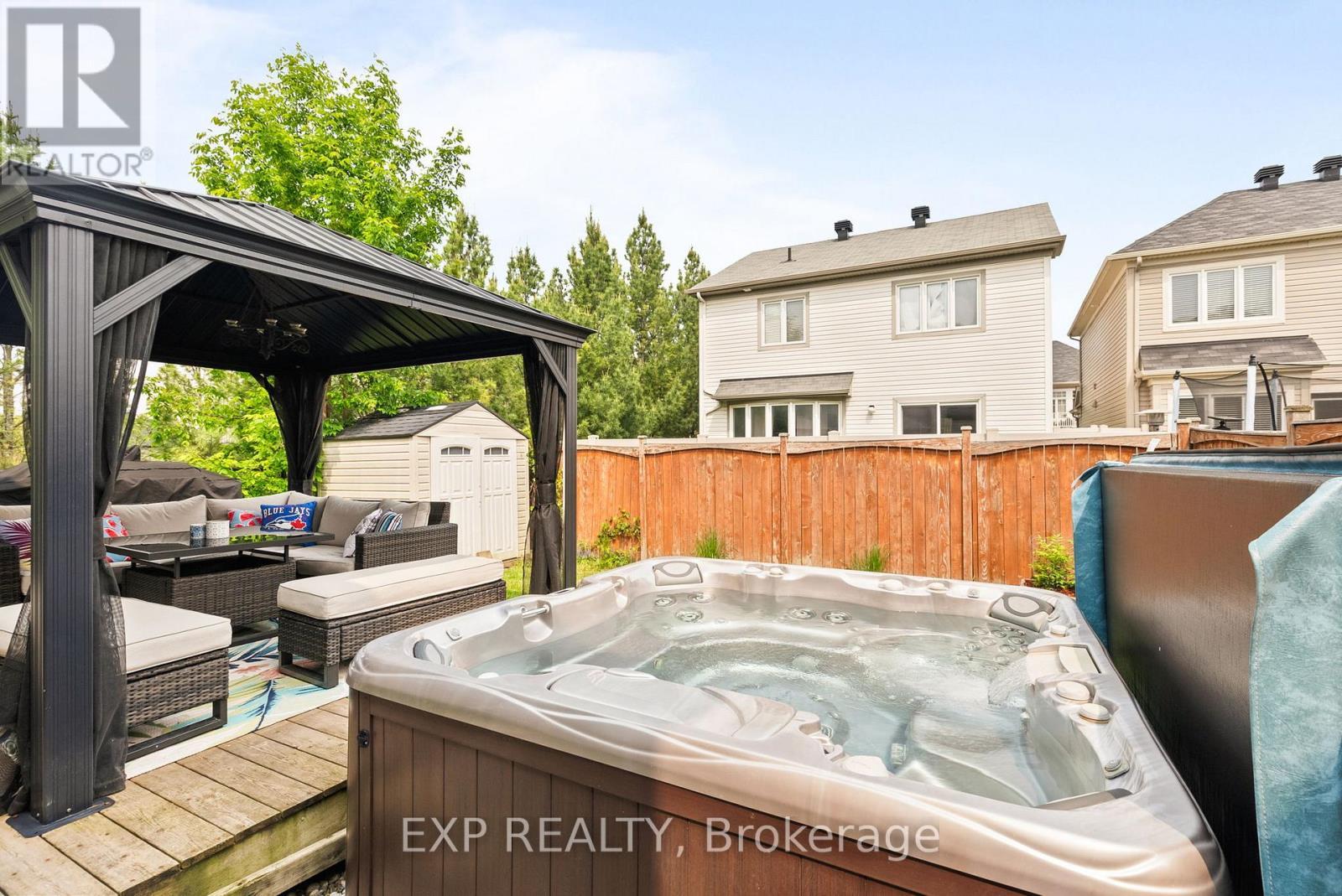 












3473 RIVER RUN AVENUE

,
Ottawa,




Ontario
K2J0R8

