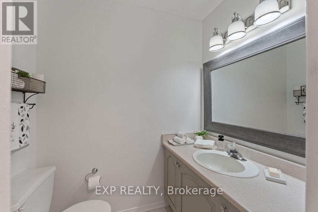 












2 BONNECHERE DRIVE

,
Ottawa,




Ontario
K2M2A5

