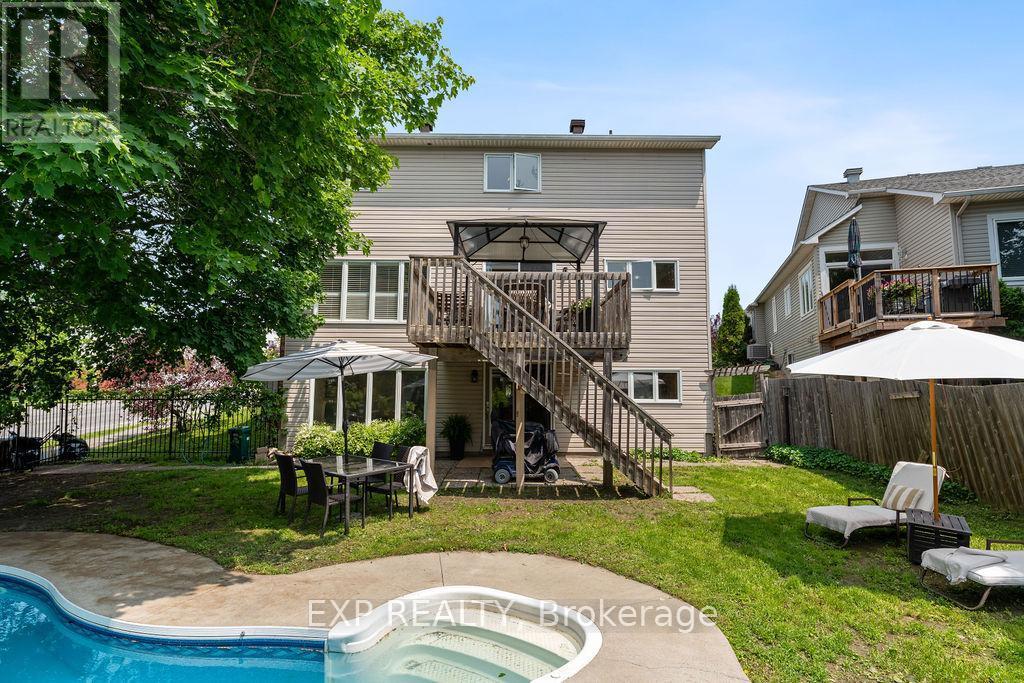 












2 BONNECHERE DRIVE

,
Ottawa,




Ontario
K2M2A5

