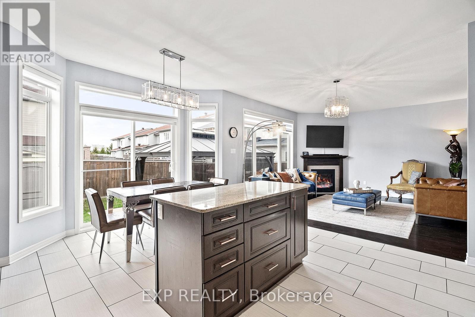












360 ANTIGONISH AVENUE

,
Ottawa,




Ontario
K4A0T9

