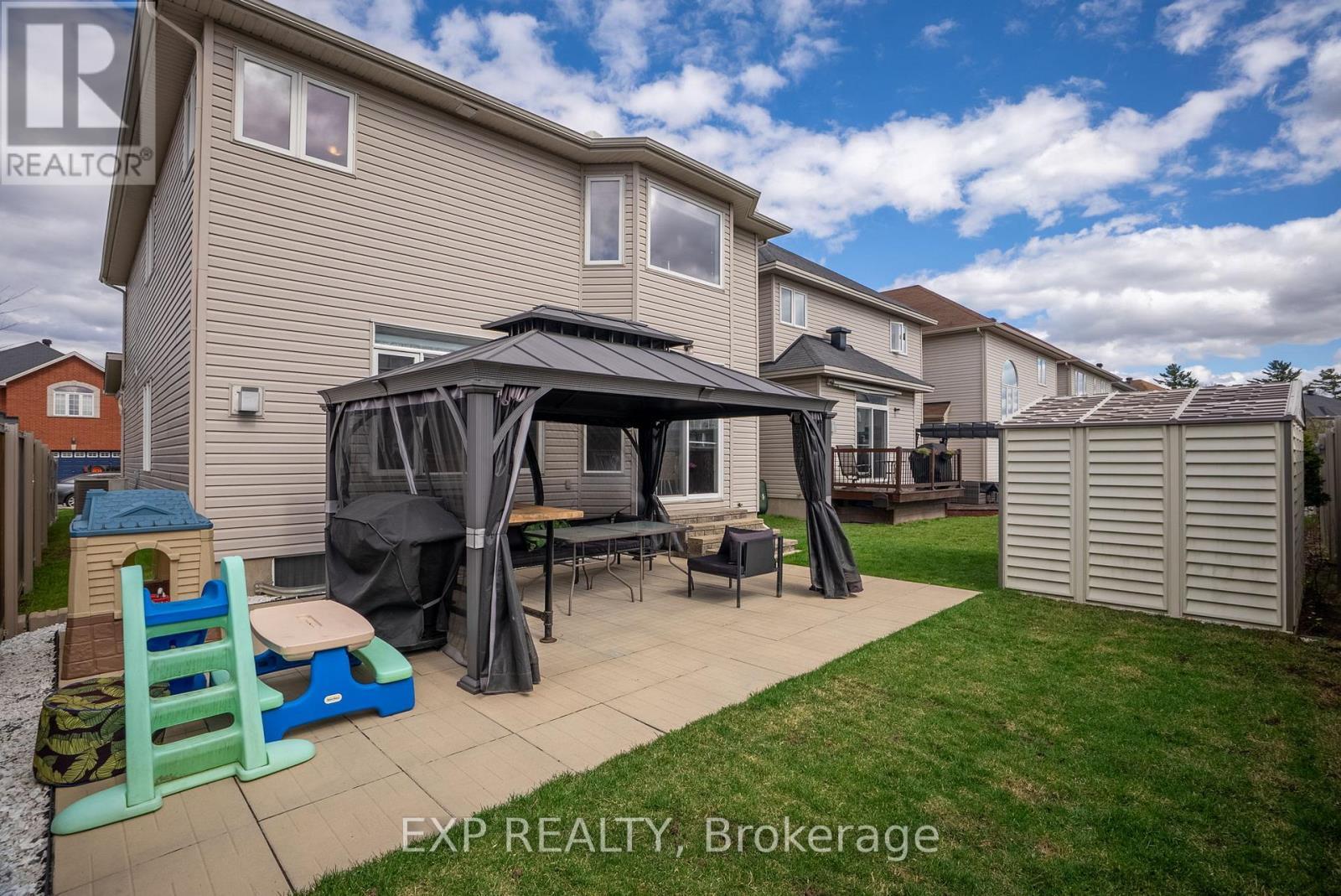 












360 ANTIGONISH AVENUE

,
Ottawa,




Ontario
K4A0T9

