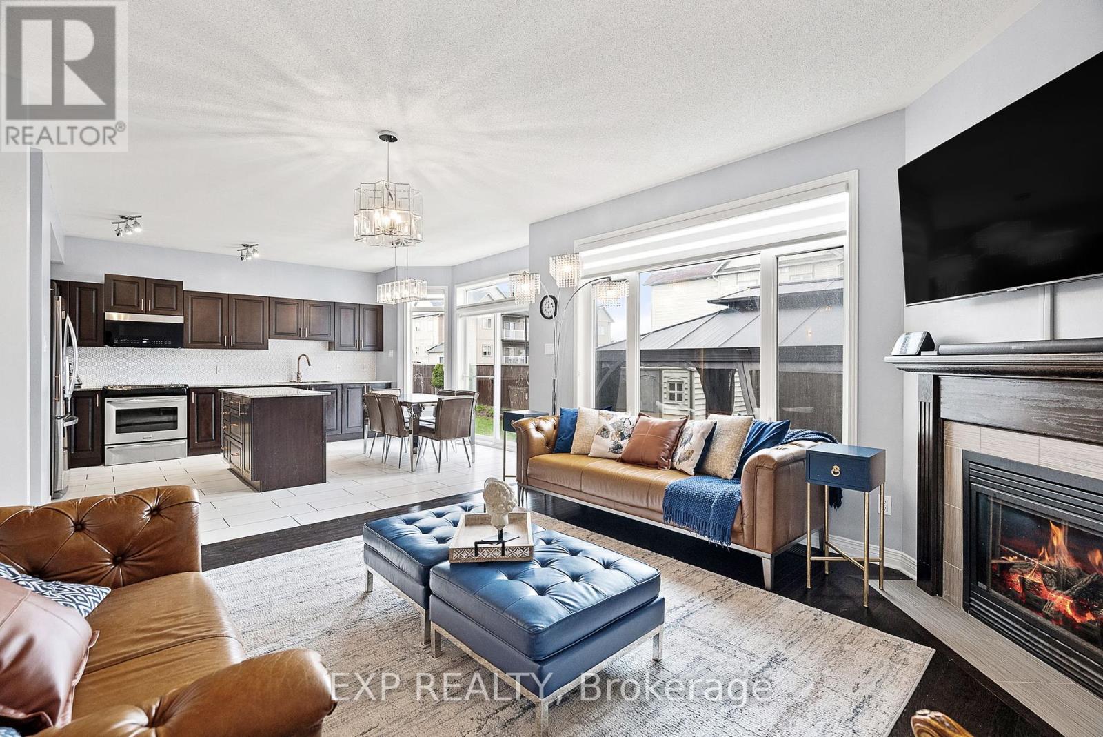 












360 ANTIGONISH AVENUE

,
Ottawa,




Ontario
K4A0T9

