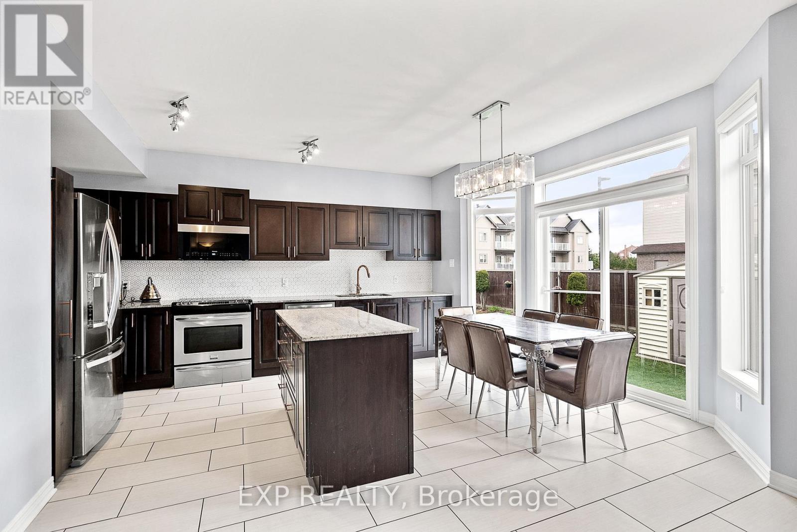 












360 ANTIGONISH AVENUE

,
Ottawa,




Ontario
K4A0T9

