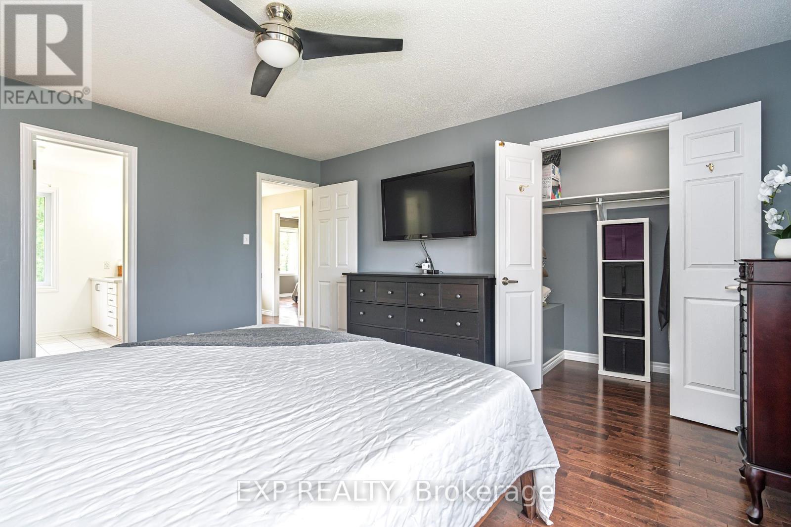 












295 BONAVISTA STREET

,
Clarence-Rockland,




Ontario
K4K1N8


