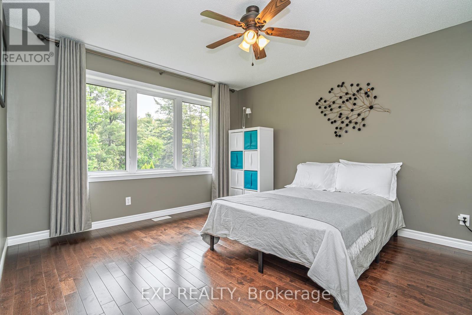 












295 BONAVISTA STREET

,
Clarence-Rockland,




Ontario
K4K1N8

