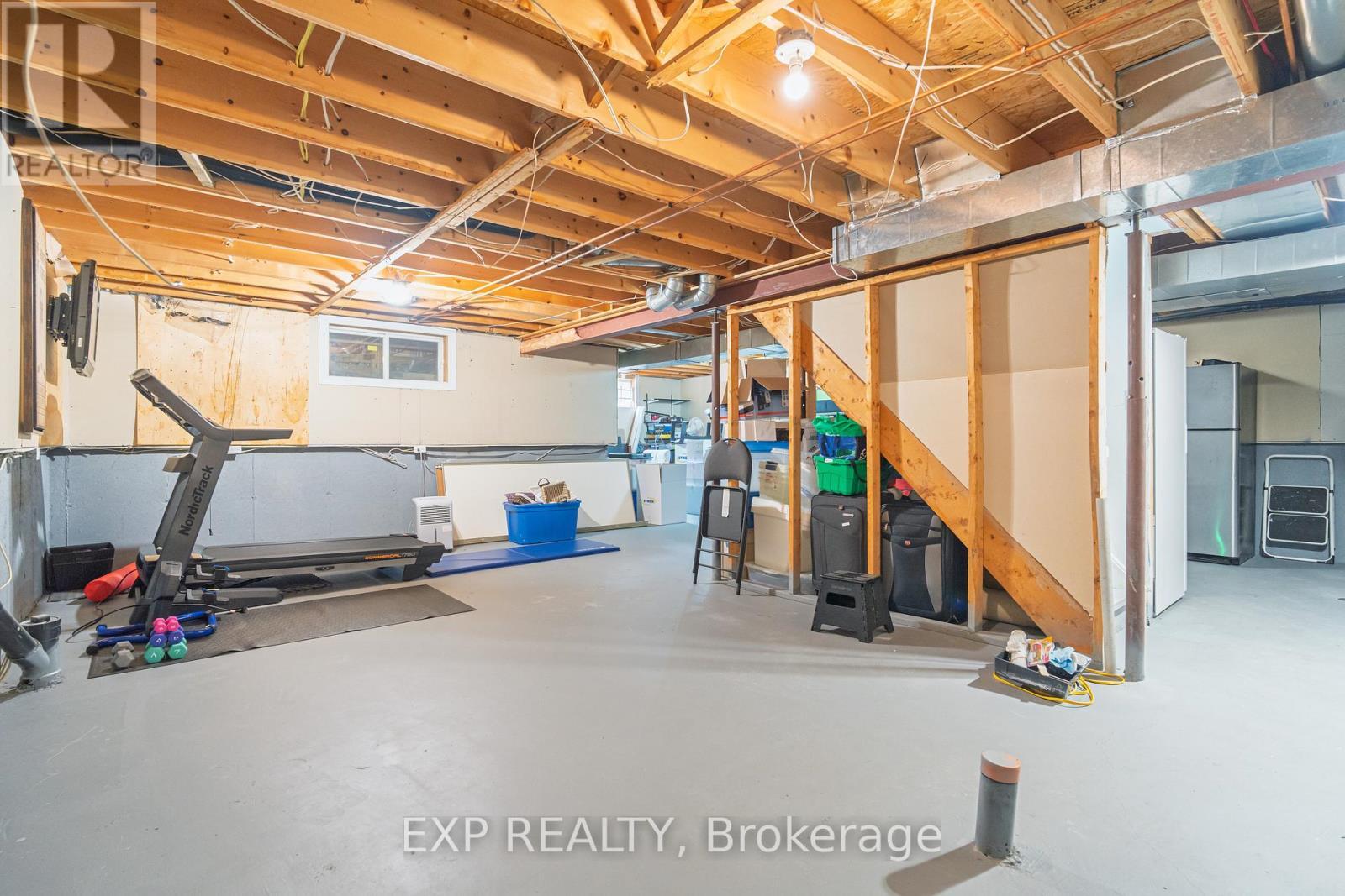 












295 BONAVISTA STREET

,
Clarence-Rockland,




Ontario
K4K1N8

