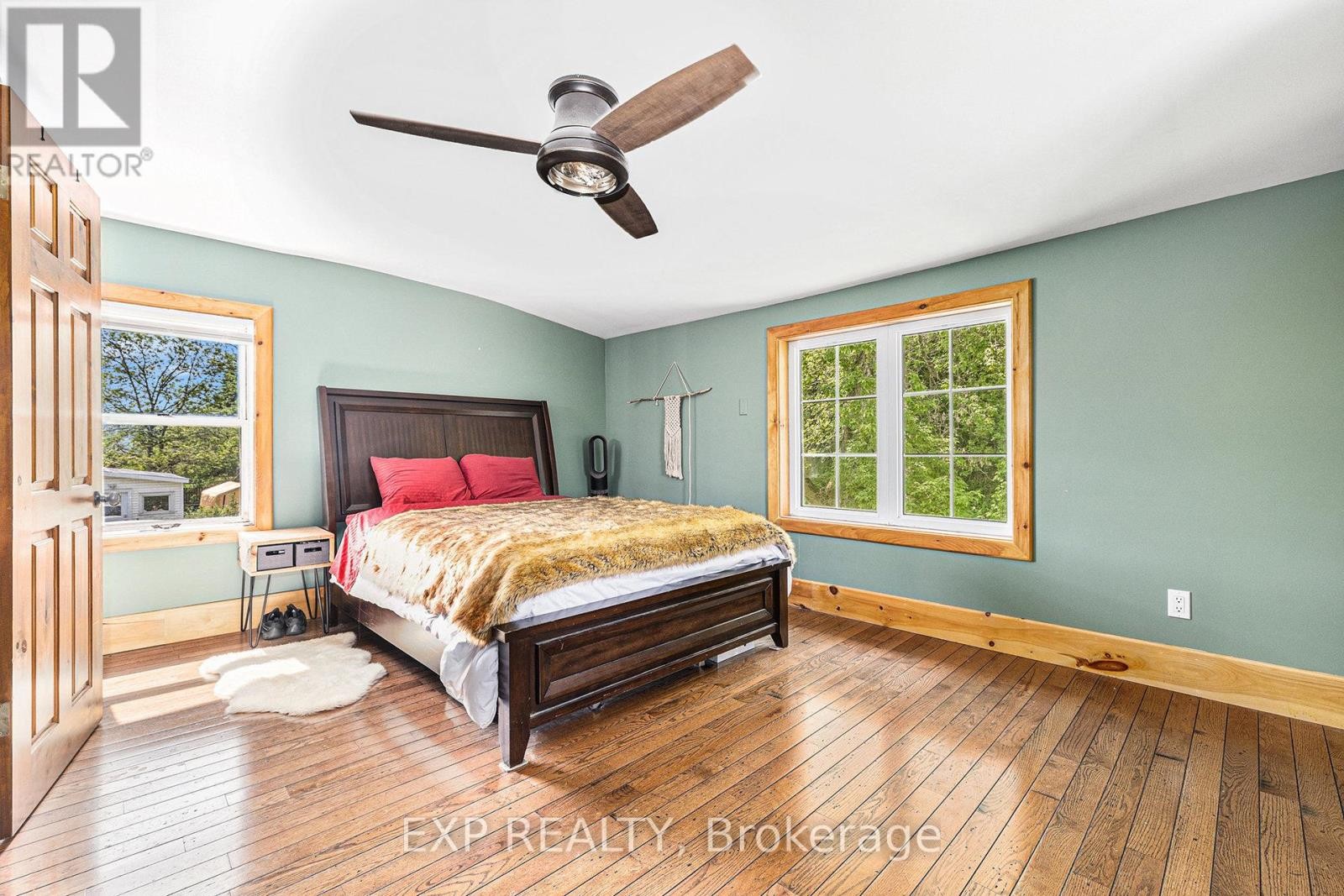 












1589 RIVER ROAD

,
McNab/Braeside,




Ontario
K0A1G0

