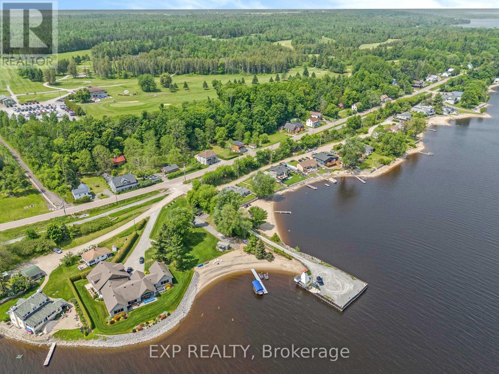 












1589 RIVER ROAD

,
McNab/Braeside,




Ontario
K0A1G0

