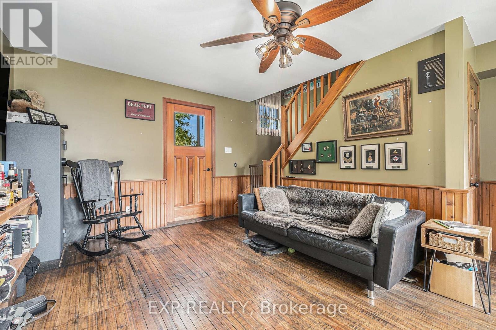 












1589 RIVER ROAD

,
McNab/Braeside,




Ontario
K0A1G0

