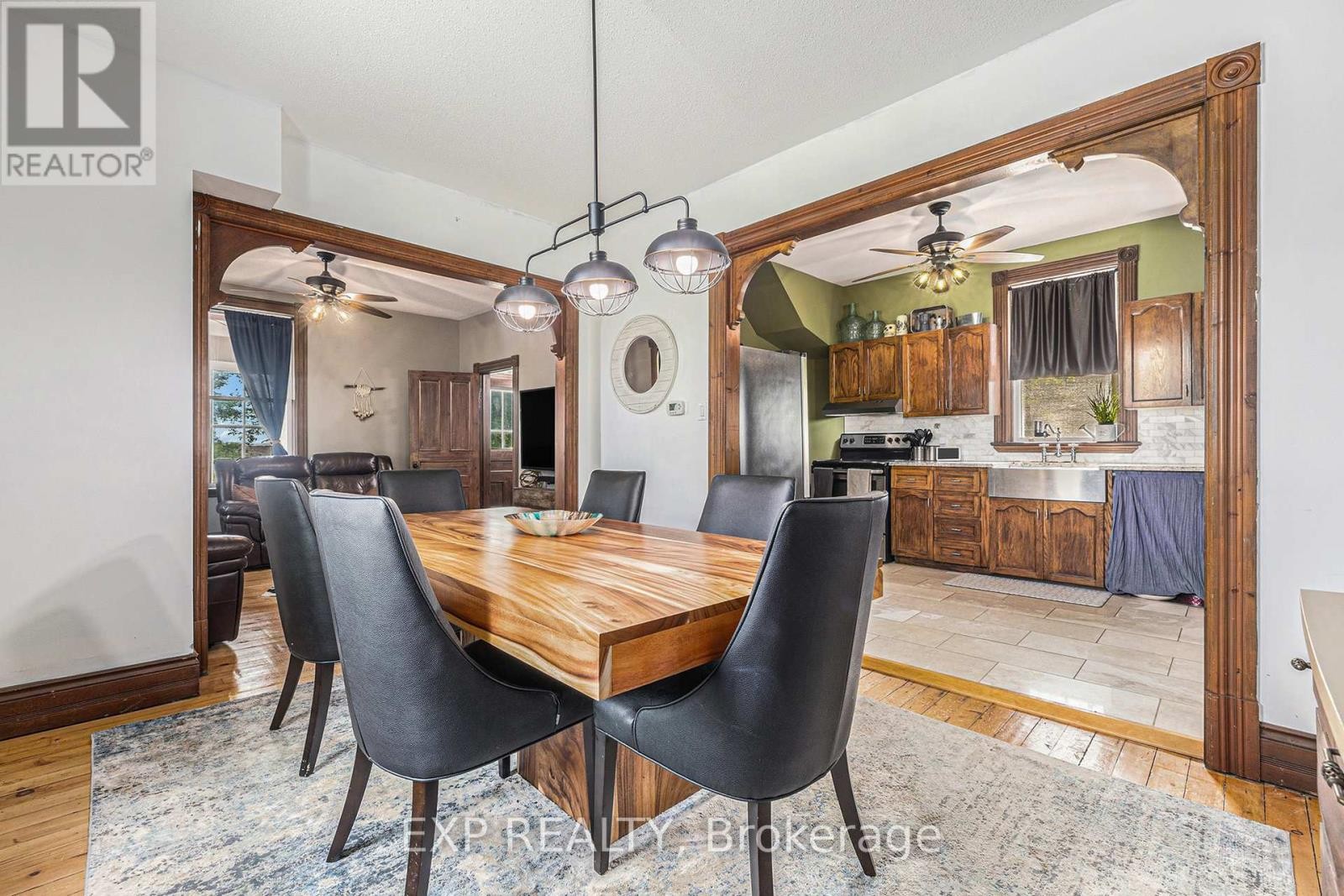 












1589 RIVER ROAD

,
McNab/Braeside,




Ontario
K0A1G0

