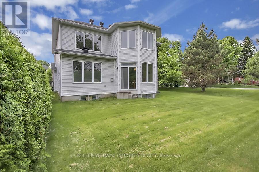 












59 SAWYER WAY

,
Ottawa,




Ontario
K2M2X3


