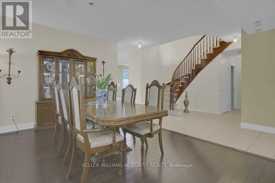 












59 SAWYER WAY

,
Ottawa,




Ontario
K2M2X3

