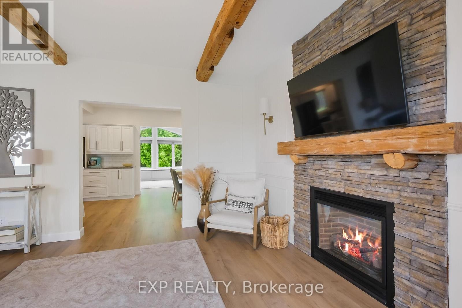 












86 OASIS STREET

,
The Nation,




Ontario
K0A2M0

