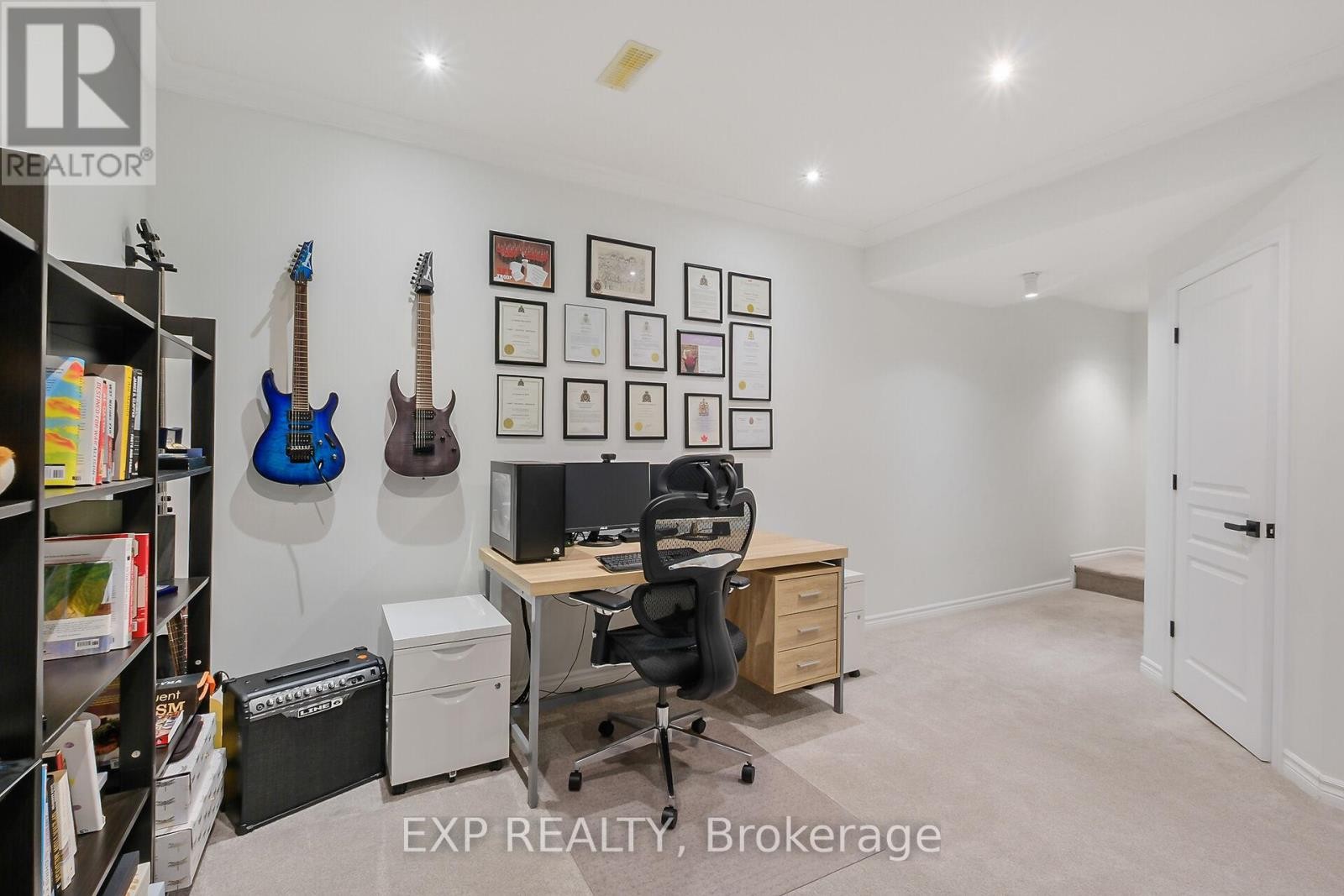 












86 OASIS STREET

,
The Nation,




Ontario
K0A2M0

